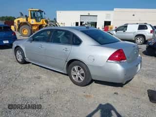 2014 Chevrolet Impala LS z VIN 2G1WA5E30E1180110, wystawiony jako IAAI lot #43005744 z przebiegiem 135 772 mil mil oraz . Historia ofert i sprzedaży dostępna na DreamBid. Obrazek 3.
