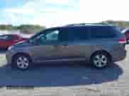 2011 Toyota Sienna LE AAS with VIN 5TDKK3DC8BS055000, listed as a IAAI auction lot 43107518 with 167,768 mi miles and . Bid and sale history available at DreamBid. Image 14.