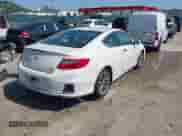 2015 Honda Accord EX-L z VIN 1HGCT2B8XFA006993, wystawiony jako IAAI lot #43245192 z przebiegiem 135 503 mil mil oraz . Historia ofert i sprzedaży dostępna na DreamBid. Obrazek 4.