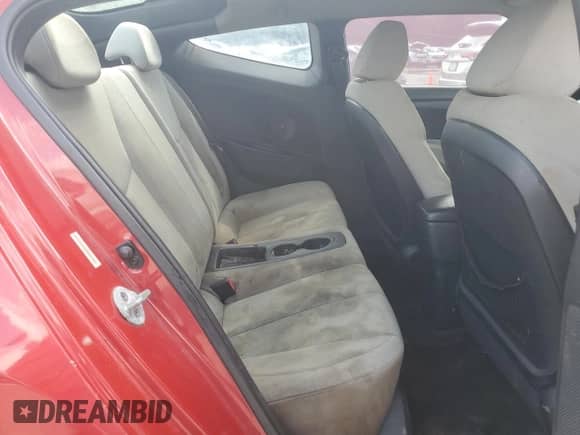 2013 Hyundai Veloster w/Gray Int z VIN KMHTC6AD8DU087858, wystawiony jako Copart lot #61438185 z przebiegiem Nie podano mil oraz Szkoda całkowita • Salvage title. Historia ofert i sprzedaży dostępna na DreamBid. Obrazek 10.