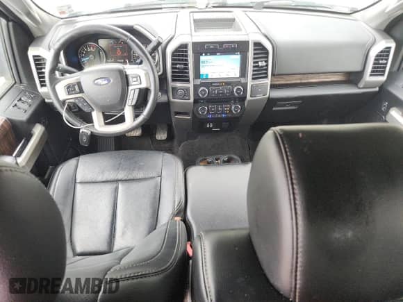 2018 Ford F-150 Lariat with VIN 1FTEW1E59JKD72294, listed as a Copart auction lot 84643905 with 87,555 mi miles and Salvage title. Bid and sale history available at DreamBid. Image 8.