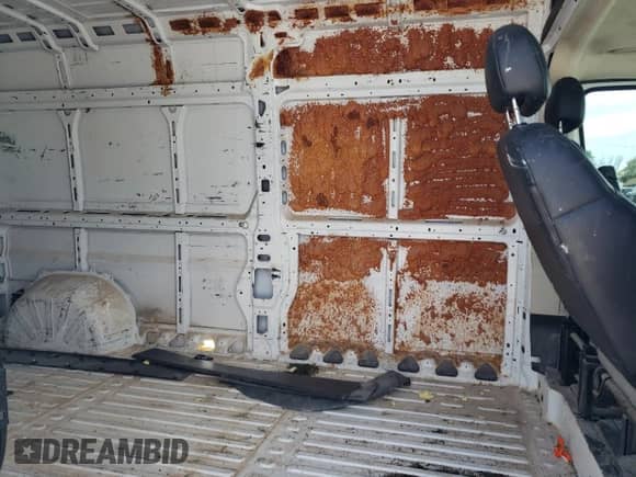 2017 Ram ProMaster Cargo с VIN 3C6TRVDG2HE522128, выставлен на аукционе Copart как лот 85895235 с пробегом 116 786 миль миль и Чистый • Clean title. История ставок и продаж доступна на DreamBid. Изображение 11.