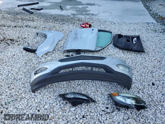 2017 Chevrolet Equinox Premier с VIN 2GNALDEK8H1530186, выставлен на аукционе Copart как лот 83969125 с пробегом 131 080 миль миль и Списание • Salvage title. История ставок и продаж доступна на DreamBid. Изображение 13.