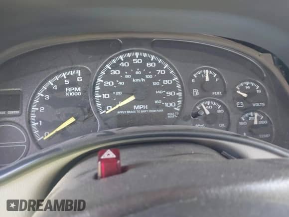 2000 GMC Sierra 1500 SLE z VIN 1GTEC19T0YZ300810, wystawiony jako IAAI lot #42471227 z przebiegiem Nie podano mil oraz . Historia ofert i sprzedaży dostępna na DreamBid. Obrazek 15.