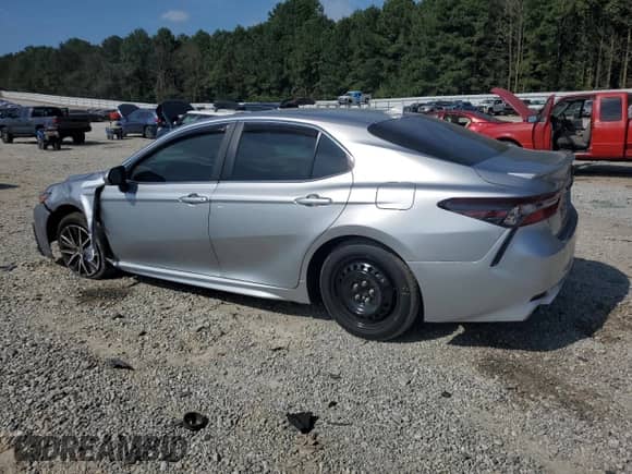 2024 Toyota Camry SE with VIN 4T1G11AKXRU889778, listed as a Copart auction lot 71438455 with 14,238 mi miles and Salvage title. Bid and sale history available at DreamBid. Image 2.