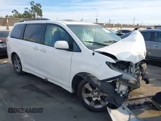 2014 Toyota Sienna SE with VIN 5TDXK3DC2ES472249, listed as a IAAI auction lot 41402101 with Not provided miles and . Bid and sale history available at DreamBid. Image 1.
