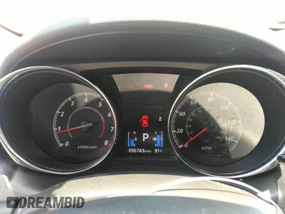 2021 Mitsubishi Outlander ES z VIN JA4ARUAU7MU009998, wystawiony jako IAAI lot #42561632 z przebiegiem 56 743 mil mil oraz . Historia ofert i sprzedaży dostępna na DreamBid. Obrazek 7.