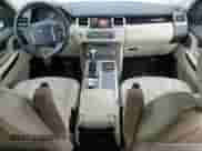 2010 Land Rover Range Rover Sport HSE Lux z VIN SALSK2D40AA251519, wystawiony jako Copart lot #80087865 z przebiegiem 148 954 mil mil oraz Szkoda całkowita • Salvage title. Historia ofert i sprzedaży dostępna na DreamBid. Obrazek 8.