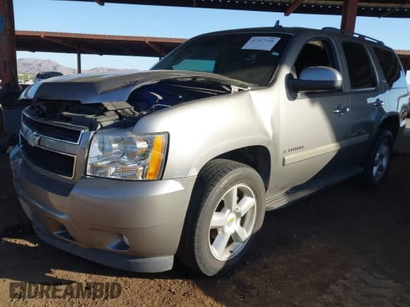 2007 Chevrolet Tahoe LT с VIN 1GNFK13057J393818, выставлен на аукционе IAAI как лот 42317250 с пробегом 151 387 миль миль и . История ставок и продаж доступна на DreamBid. Изображение 17.