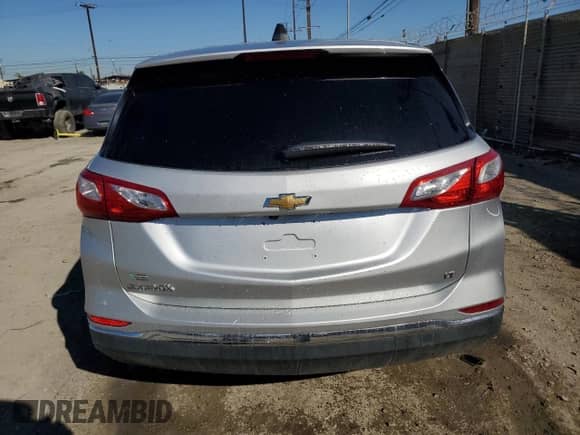 2020 Chevrolet Equinox LT z VIN 2GNAXKEV1L6144627, wystawiony jako Copart lot #86884865 z przebiegiem 47 936 mil mil oraz Nie do naprawy • Non repairable. Historia ofert i sprzedaży dostępna na DreamBid. Obrazek 6.