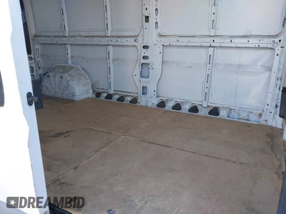 2017 Ram ProMaster Cargo с VIN 3C6TRVDG5HE532880, выставлен на аукционе IAAI как лот 41386942 с пробегом 129 348 миль миль и . История ставок и продаж доступна на DreamBid. Изображение 8.