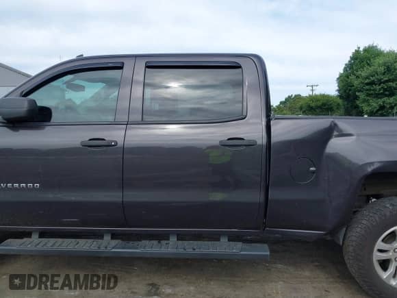 2014 Chevrolet Silverado 1500 LT with VIN 1GCUKREC5EF193544, listed as a IAAI auction lot 42326599 with 158,051 mi miles and . Bid and sale history available at DreamBid. Image 14.