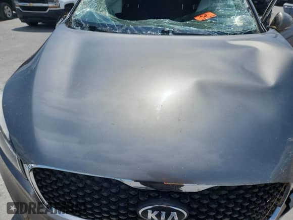 2018 Kia Sorento LX с VIN 5XYPGDA54JG370990, выставлен на аукционе Copart как лот 70878555 с пробегом 148 987 миль миль и Списание • Salvage title. История ставок и продаж доступна на DreamBid. Изображение 12.