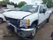 2011 Chevrolet Silverado 2500HD LT z VIN 1GC1CXCG6BF233085, wystawiony jako IAAI lot #43291048 z przebiegiem 161 159 mil mil oraz . Historia ofert i sprzedaży dostępna na DreamBid. Obrazek 2.