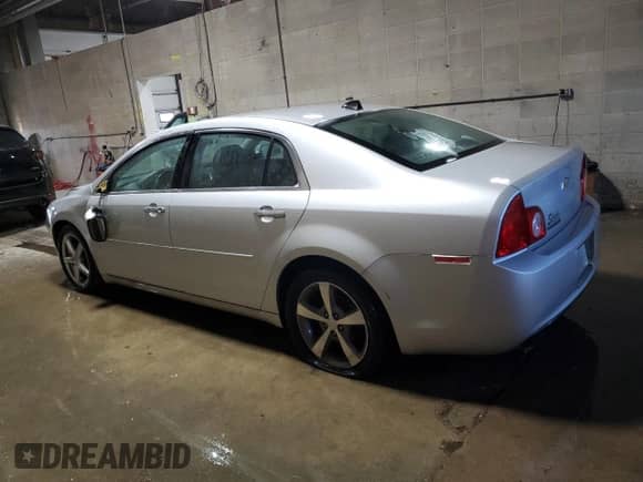 2012 Chevrolet Malibu 2LT z VIN 1G1ZD5EU3CF373726, wystawiony jako Copart lot #85374325 z przebiegiem 111 100 mil mil oraz Czysty tytuł • Clean title. Historia ofert i sprzedaży dostępna na DreamBid. Obrazek 2.