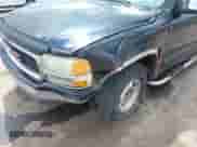 2000 GMC Sierra 1500 SLE z VIN 1GTEK19T8YZ313906, wystawiony jako IAAI lot #42383243 z przebiegiem 134 150 mil mil oraz . Historia ofert i sprzedaży dostępna na DreamBid. Obrazek 6.