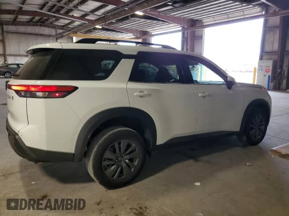 2025 Nissan Pathfinder SV с VIN 5N1DR3BA4SC227400, выставлен на аукционе Copart как лот 81218135 с пробегом 19 823 миль миль и Чистый • Clean title. История ставок и продаж доступна на DreamBid. Изображение 3.