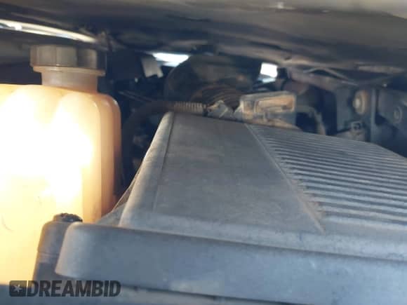 2000 Chevrolet Silverado 1500 with VIN 2GCEC19V3Y1330135, listed as a IAAI auction lot 43507774 with Not provided miles and . Bid and sale history available at DreamBid. Image 10.