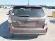 2015 Toyota Prius Two z VIN JTDZN3EUXFJ040580, wystawiony jako IAAI lot #43136665 z przebiegiem 348 625 mil mil oraz . Historia ofert i sprzedaży dostępna na DreamBid. Obrazek 15.