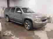 2007 Chevrolet Suburban LTZ with VIN 1GNFK16397J255558, listed as a IAAI auction lot 41804073 with 176,503 mi miles and . Bid and sale history available at DreamBid. Image 1.