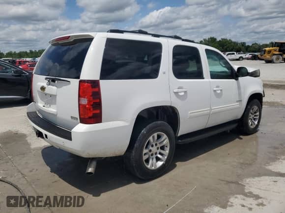 2011 Chevrolet Tahoe LT с VIN 1GNSKBE08BR303282, выставлен на аукционе Copart как лот 60880885 с пробегом 239 971 миль миль и Списание • Salvage title. История ставок и продаж доступна на DreamBid. Изображение 3.