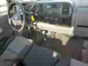 2007 Chevrolet Silverado 2500HD 1LT z VIN 1GCHK24K17E528504, wystawiony jako Copart lot #71888565 z przebiegiem 187 952 mil mil oraz Szkoda całkowita • Salvage title. Historia ofert i sprzedaży dostępna na DreamBid. Obrazek 8.