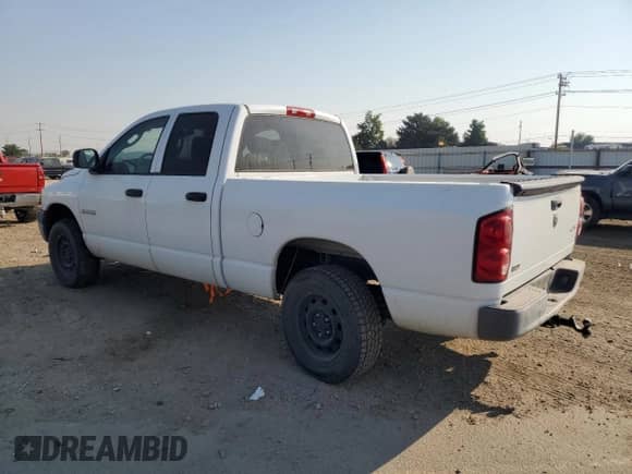 2008 Dodge 1500 ST z VIN 1D7HU18N08S565870, wystawiony jako Copart lot #70062624 z przebiegiem 78 717 mil mil oraz Szkoda całkowita • Salvage title. Historia ofert i sprzedaży dostępna na DreamBid. Obrazek 2.