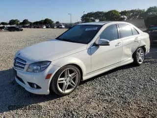 2010 Mercedes-Benz C 300 Sport с VIN WDDGF5EB1AF435862, выставлен на аукционе Copart как лот 81956825 с пробегом 136 511 миль миль и Списание • Salvage title. История ставок и продаж доступна на DreamBid. Изображение 1.