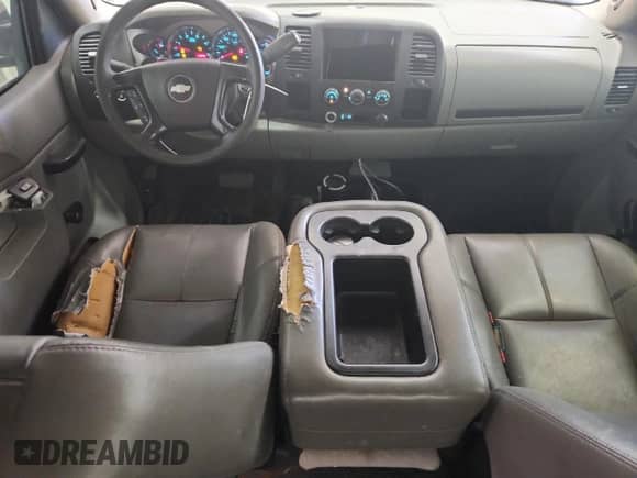 2013 Chevrolet Silverado 2500HD Work Truck с VIN 1GB1KVC89DF162245, выставлен на аукционе Copart как лот 80298795 с пробегом 287 888 миль миль и Чистый • Clean title. История ставок и продаж доступна на DreamBid. Изображение 8.