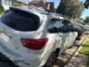 2018 Nissan Pathfinder SL with VIN 5N1DR2MM0JC644075, listed as a Copart auction lot 81306035 with 164,857 mi miles and Clean title. Bid and sale history available at DreamBid. Image 4.