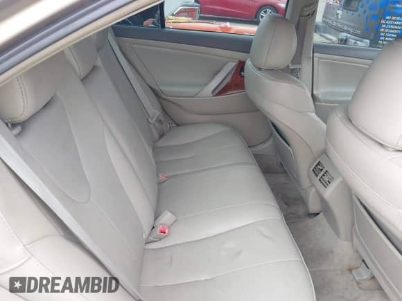 2009 Toyota Camry with VIN 4T1BE46KX9U299511, listed as a IAAI auction lot 42969350 with 196,640 mi miles and . Bid and sale history available at DreamBid. Image 8.