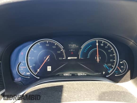 2017 BMW 7 Series 740e xDrive with VIN WBA7J2C34HG497678, listed as a Copart auction lot 55715124 with 40,852 mi miles and . Bid and sale history available at DreamBid. Image 9.