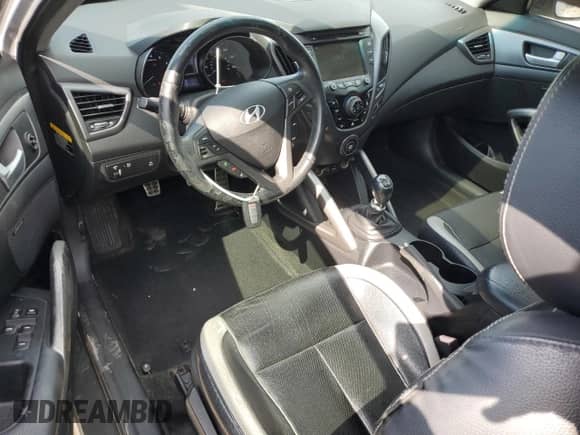 2013 Hyundai Veloster Turbo с VIN KMHTC6AE2DU101116, выставлен на аукционе Copart как лот 81190935 с пробегом 56 459 миль миль и Списание • Salvage title. История ставок и продаж доступна на DreamBid. Изображение 8.