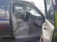 2004 Chevrolet Tahoe LT с VIN 1GNEC13Z34R161352, выставлен на аукционе IAAI как лот 42705146 с пробегом 200 017 миль миль и . История ставок и продаж доступна на DreamBid. Изображение 5.
