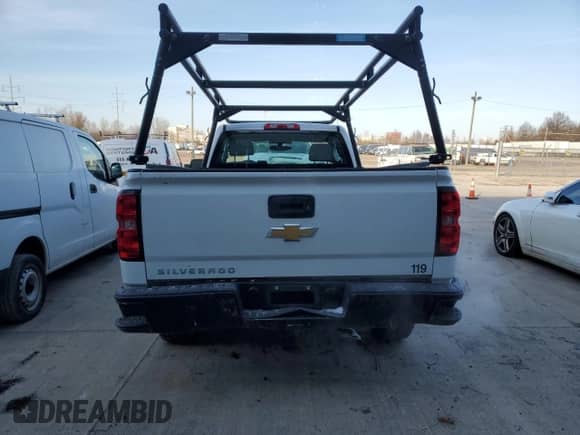 2018 Chevrolet Silverado 1500 LS z VIN 1GCNCNEH2JZ238549, wystawiony jako Copart lot #84554544 z przebiegiem 77 173 mil mil oraz Szkoda całkowita • Salvage title. Historia ofert i sprzedaży dostępna na DreamBid. Obrazek 6.