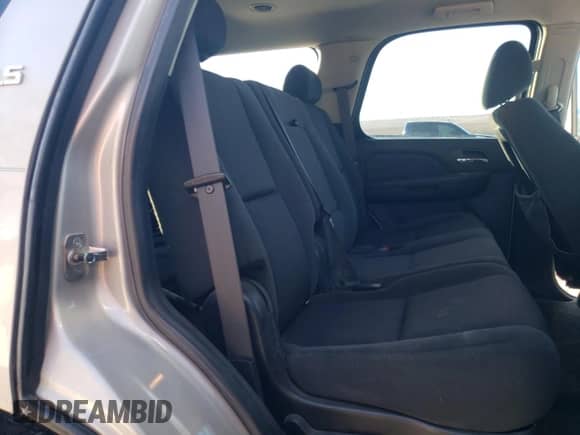 2009 Chevrolet Tahoe Commercial z VIN 1GNFK13049R177348, wystawiony jako Copart lot #88051685 z przebiegiem 137 370 mil mil oraz Szkoda całkowita • Salvage title. Historia ofert i sprzedaży dostępna na DreamBid. Obrazek 11.