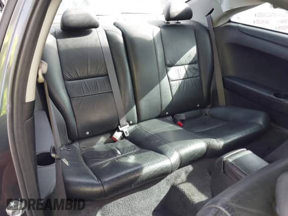 2004 Honda Accord EX с VIN 1HGCM827X4A011180, выставлен на аукционе IAAI как лот 43126595 с пробегом 249 401 миль миль и . История ставок и продаж доступна на DreamBid. Изображение 8.