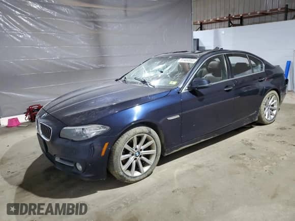 2015 BMW 5 Series 535d xDrive z VIN WBAFV3C55FD686510, wystawiony jako Copart lot #51404955 z przebiegiem 160 341 mil mil oraz Szkoda całkowita • Salvage title. Historia ofert i sprzedaży dostępna na DreamBid. Obrazek 1.