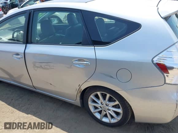 2013 Toyota Prius Two с VIN JTDZN3EU5D3245211, выставлен на аукционе IAAI как лот 42465253 с пробегом 85 998 миль миль и . История ставок и продаж доступна на DreamBid. Изображение 19.