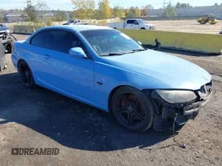 2011 BMW 3 Series 335is с VIN WBADX1C50BE570111, выставлен на аукционе IAAI как лот 43508136 с пробегом 105 738 миль миль и . История ставок и продаж доступна на DreamBid. Изображение 1.