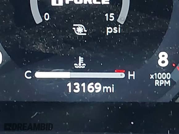 2024 Toyota Tacoma SR5 z VIN 3TMLB5JN8RM080821, wystawiony jako IAAI lot #43198796 z przebiegiem 13 169 mil mil oraz . Historia ofert i sprzedaży dostępna na DreamBid. Obrazek 15.