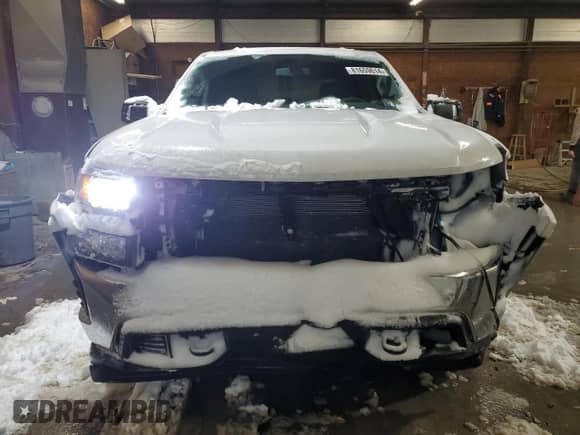 2019 Chevrolet Silverado 1500 Work Truck with VIN 3GCUYAEFXKG230785, listed as a Copart auction lot 81659614 with 114,427 mi miles and Salvage title. Bid and sale history available at DreamBid. Image 5.