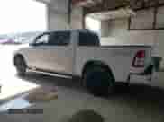 2020 Ram 1500 Big Horn z VIN 1C6RRFFG2LN230528, wystawiony jako Copart lot #68477545 z przebiegiem 83 738 mil mil oraz Szkoda całkowita • Salvage title. Historia ofert i sprzedaży dostępna na DreamBid. Obrazek 2.