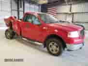 2005 Ford F-150 XL z VIN 1FTRF14535NB09886, wystawiony jako Copart lot #68297544 z przebiegiem 221 508 mil mil oraz Szkoda całkowita • Salvage title. Historia ofert i sprzedaży dostępna na DreamBid. Obrazek 4.