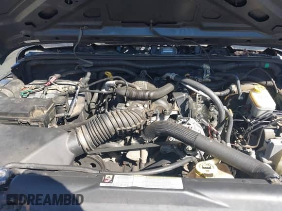 2008 Jeep Wrangler Unlimited X с VIN 1J4GB39138L589300, выставлен на аукционе IAAI как лот 41671690 с пробегом Не указан миль и . История ставок и продаж доступна на DreamBid. Изображение 10.