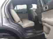 2012 Ford Explorer XLT z VIN 1FMHK7D83CGA86286, wystawiony jako IAAI lot #43033432 z przebiegiem 141 099 mil mil oraz . Historia ofert i sprzedaży dostępna na DreamBid. Obrazek 8.