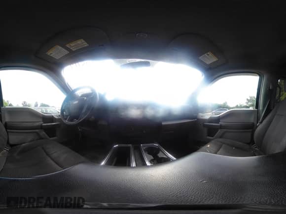 2018 Ford F-150 XL z VIN 1FTEW1EP6JFE09070, wystawiony jako IAAI lot #42918734 z przebiegiem 175 131 mil mil oraz . Historia ofert i sprzedaży dostępna na DreamBid. Obrazek 24.