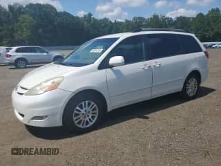 2007 Toyota Sienna XLE с VIN 5TDBK22C47S000063, выставлен на аукционе Copart как лот 69344765 с пробегом 249 349 миль миль и Списание • Salvage title. История ставок и продаж доступна на DreamBid. Изображение 1.