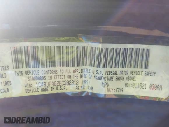 2014 Jeep Grand Cherokee Laredo z VIN 1C4RJFAG2EC392312, wystawiony jako IAAI lot #43394833 z przebiegiem 135 882 mil mil oraz . Historia ofert i sprzedaży dostępna na DreamBid. Obrazek 9.