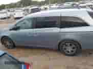 2013 Honda Odyssey EX-L с VIN 5FNRL5H66DB001116, выставлен на аукционе IAAI как лот 43389130 с пробегом 206 380 миль миль и . История ставок и продаж доступна на DreamBid. Изображение 14.